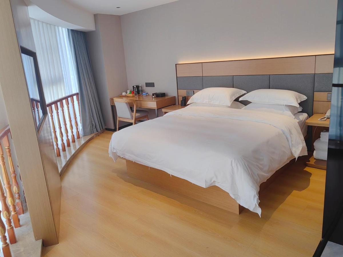 Chengdu Bai Gang International Hotel ภายนอก รูปภาพ