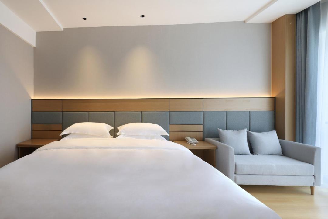 Chengdu Bai Gang International Hotel ภายนอก รูปภาพ