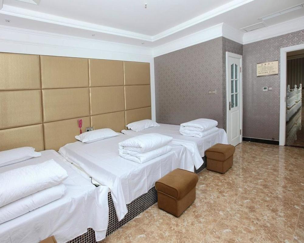 Chengdu Bai Gang International Hotel ภายนอก รูปภาพ