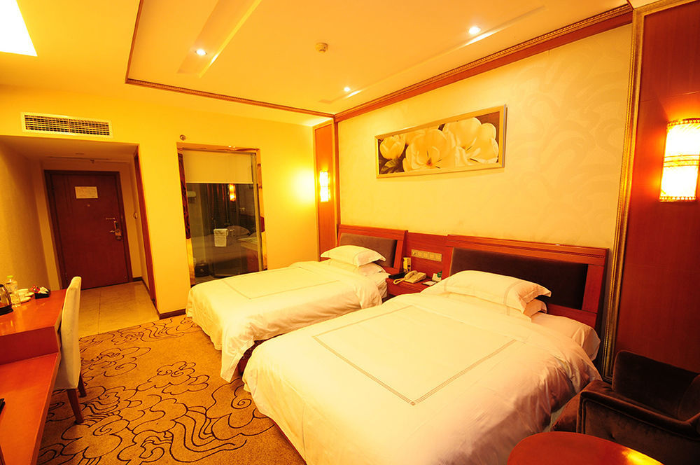 Chengdu Bai Gang International Hotel ภายนอก รูปภาพ